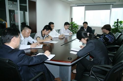 公司召開黨小組長、工會小組長聯(lián)席會議