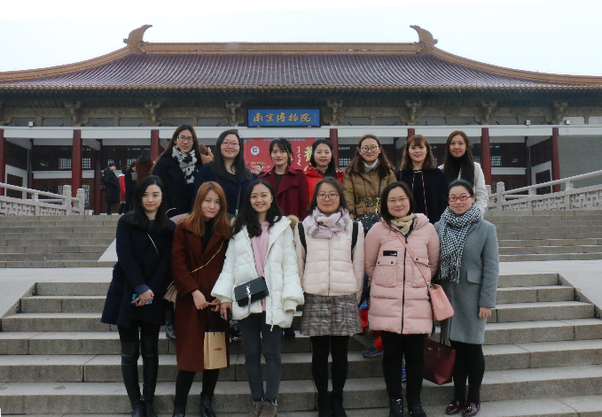 公司組織活動(dòng)慶祝三八國(guó)際婦女節(jié)(圖1) 7788.png